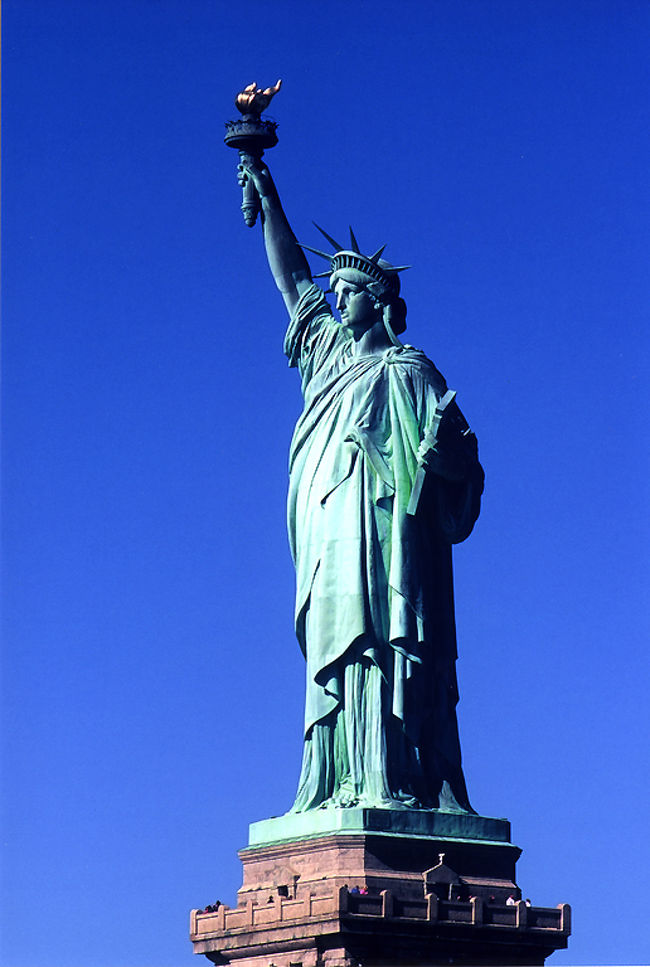 天気は快晴 自由の女神 ニューヨーク New York アメリカ America ニューヨーク アメリカ の旅行記 ブログ By Kuropisoさん フォートラベル