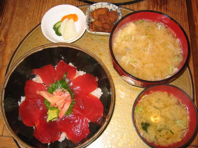 美味しいものを食べたい！！という事で、マグロを食べに三崎口までドライブに行きました。3月とは思えない暖かい日でした!!<br />☆☆☆おいしゅうございました☆☆☆<br /><br />・城ヶ島散策<br />・三崎口周辺散策<br />・昼食@庄和丸さん<br />・うらりでお買い物<br />・ソレイユの丘<br /><br />帰りは、高速を使わないで帰ったら、大渋滞・・・。<br /><br />