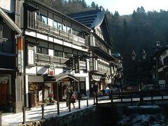 銀山温泉へ　