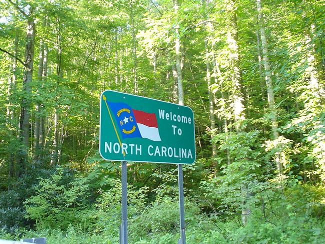 ジョージア州アルファレッタから、<br />ノースキャロライナのブレバードまで、車で行きました。<br /><br />およそ、１６０マイル（２５７ｋｍ）の旅です。<br /><br />渋滞がなければ、３時間程で着きます。