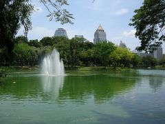 バンコク・ルンピニ公園など