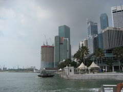 シンガポール河　上流からの河口に向かっての散策