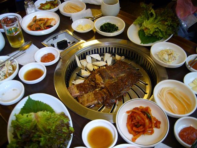 韓国といえば、キムチと焼肉しか思いつかなかったので、<br /><br />こんなに韓国の歴史に触れる旅になるとは思わなかった。
