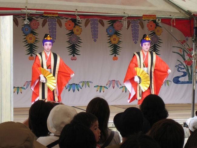3日目(最終日)。ホテルをタクシーで出発して、首里城からはゆいレールで観光。そして空港へ。<br />楽しい3日間でした。<br /><br />ホテル(10:00)⇒首里城⇒DFS⇒牧志公設市場⇒那覇空港(ANA132便16:50発)⇒羽田空港(19:00着)