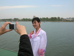 アリランの舞-入国～革命の首都・平壌