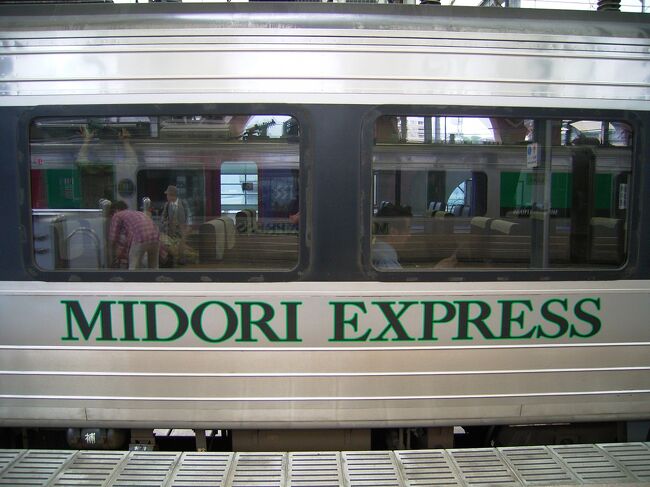 博多から長崎、佐世保と電車で行きました。<br />ほとんど電車に乗りっぱなしで、観光ができなかったので、<br />次回は、のんびり旅してみたいと思います。