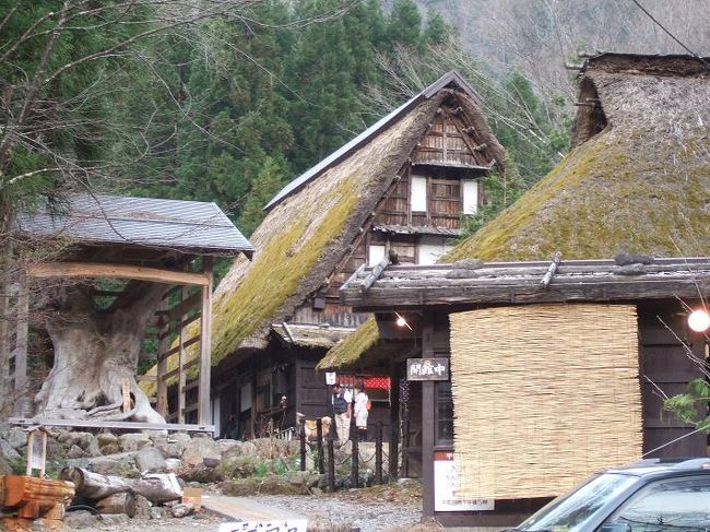 安房トンネルを抜けると岐阜県は高山市!?何だかとても違和感を感じました。というのも、ここは旧上宝村。市町村合併で高山市になったのです。面積はいわき市を抜いてダントツの日本一です。しかも香川県、大阪府をも凌ぐ広さでほぼ東京都と同じ面積です。余談はさておき、ここから平湯温泉街を抜け国道471号線を西進し、神岡経由で富山へと向かいます。