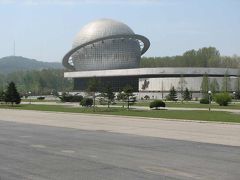 アリランの舞-入国～革命の首都観光を本格開始-その2