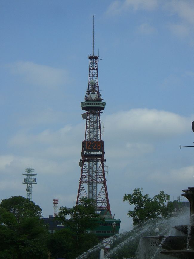 法事のため、北海道に帰省してきました！<br /><br />先月よりも少しだけアクティブに（笑）行動できたかな？？<br /><br />美味しいもの、たくさ〜ん食べてきました。<br /><br />あっ、体重が危険な状態になってます(^_^;)<br /><br /><br /><br />