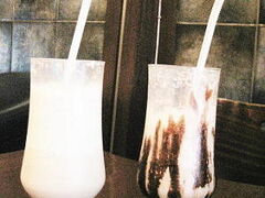 Pakistan  カラチの地域別  Restaurant 情報　ザムザマ?　エスプレッソ、アクア・ラウンジ、オクラ