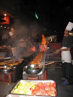 Pakistan　カラチの地域別  Restaurant 情報　　クリフトン①バーベキュー・トゥナイト