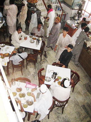 Pakistan　カラチの地域別 Restaurant 情報　　その他 　ニュー・ボンベイ・レストラン、メルキュールのラ・テラス、ポンペイ、ガセネタの星空レストラン、ＰＣホテルの和食とタイ料理