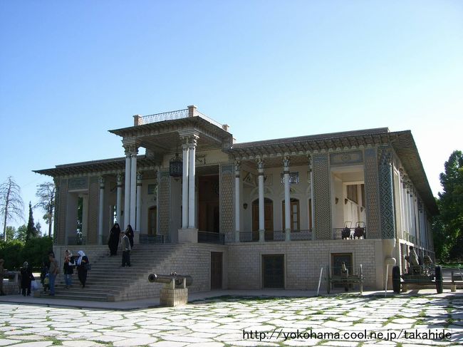 カジャール時代の建物を利用した博物館です。<br /><br />http://en.wikipedia.org/wiki/Afif_abad_garden
