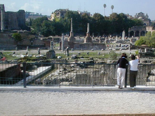 10月7日の旅行写真の続きです。終日、バチカン市国とローマ市内の見学です。