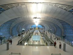 バンコクのスワンナプーム国際空港はとっても広いなあ（2007アンコールワット、バンコクの旅?）