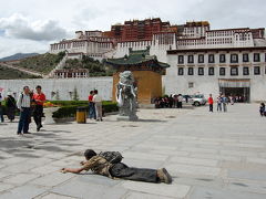 青蔵鉄道でゆくチベットの旅（３）～ラサ、ジョカン・バルコル～