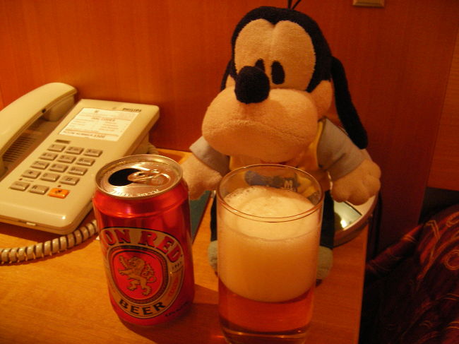 グーちゃんだよ。<br />海外で温泉露天風呂に入るなんて粋なの。<br />こんだけ温泉があるのに<br />この街の皆さんはあまり温泉には<br />入らないらしいよ。<br />もったいないな。