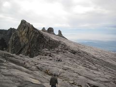 キナバル山登頂