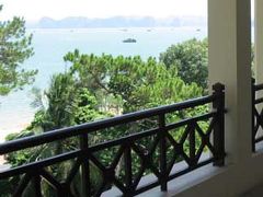 ハロンの風景とハロン１ホテル