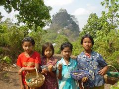 ミャンマー　(ポッパ山編)　敬虔な仏教徒の住む国?