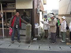 稲田先生とあるく遍路道（まちかど漫遊帖）