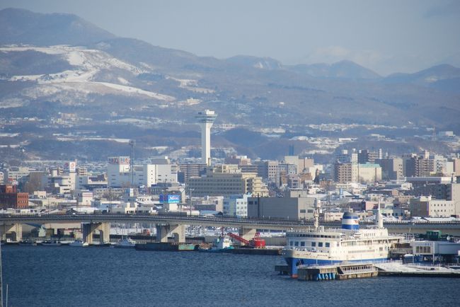 曇りの天気予報が朝から晴れて<br />観光日和に<br />15時半の飛行機までに観光と食事を<br />