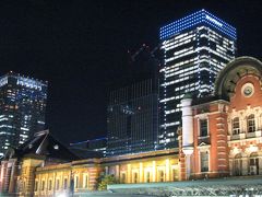 東京駅丸の内界隈のライトアップ風景