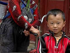 ★雲南省数日（８） −白沙の集落と麗江古城の夕景・夜景