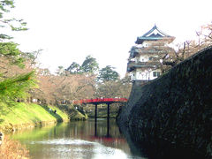 津軽・下北・・北国の遅い春・・桜はまだだった。　