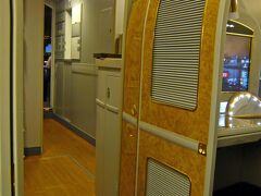 Emirates B777-300ER First Class / STPC at Dubai