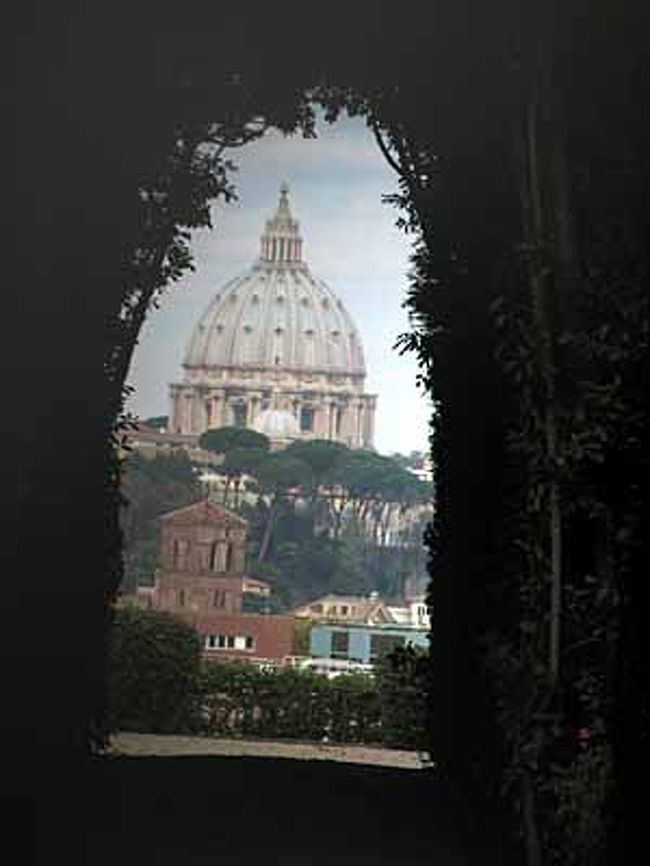 2年ぶりのイタリア。今回はローマ→フィレンツェ→ヴェネツィアと廻ってきました。<br /><br />詳細な説明付きの写真館はこちらへ。<br />http://www.mydreams-andy.com/