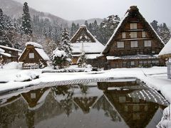 雪の白川郷