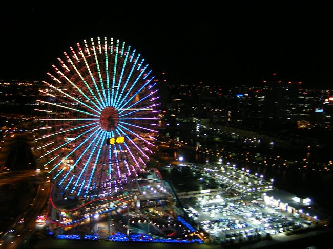 この日は私の誕生日☆<br />今年は珍しくDisneyではなく、ちょっと久しぶりの横浜へ。<br />独身のうちに一度は泊まってみたい!ってことで、憧れの横浜パンパシフィックに宿泊してみました☆<br />日曜泊で安かったので、セレブな特別階『パシフィックフロア』に宿泊!<br />夜景も部屋もサービスも、そりゃもう一流でした!<br /><br />