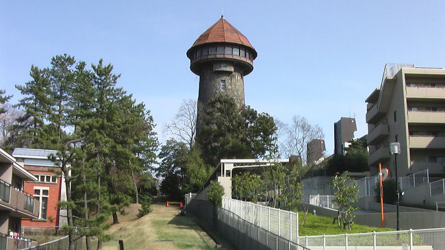 今池水道みちは特別有名ではありませんが、桜の花がきれいな散策路です。<br />　<br />今池水道みち緑道は、覚王山日泰寺裏の東山配水塔から今池交差点まで続く約1.6Kmの道で、その内1.2Kmに桜の木が植えられてます。<br />　<br />毎年きれいな花が咲き、街の人の目を楽しませてくれます。<br />　<br />