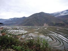 菜の花とメコンを行く?ラオスの国境へ