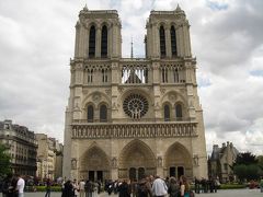 ノートルダム寺院”大聖堂内と外観” （フランス世界遺産めぐり５日目④）