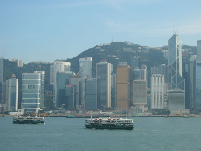 久しぶりに香港へ行きました。<br />今回も、２泊３日の強行日程でしたが・・・マカオや<br />珠海へも行き、スタンプがいっぱい増えました！