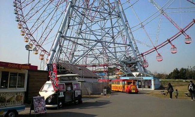 葛西臨海公園の観覧車をバックにたこ焼き 東京の旅行記 ブログ By 移動販売ケータリングカー イベントさん フォートラベル 葛西臨海公園の観覧車をバックにたこ焼き 東京の旅行記 ブログ By 移動販売ケータリングカー イベントさん フォートラベル