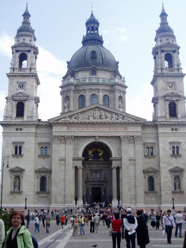 GWを利用してハンガリー旅行に行ってきました。<br />今日から３日間はブダペストを観光します。