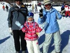 家族でＳＫＩだ！　斑尾高原の冬休み