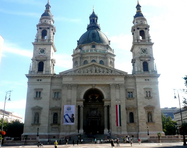 82ブダペスト最大の聖堂・聖イシュトヴァーン大聖堂