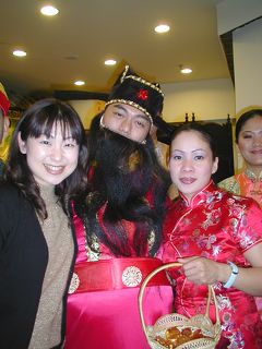 2005早春、中国旅行記6(14)：2月10日(6)上海・朱家角、アジアンスタイルのお店でディナー