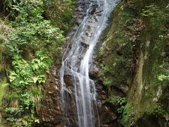 滝めぐりシリーズ６９　行者堂の滝　兵庫県宍粟市一宮町