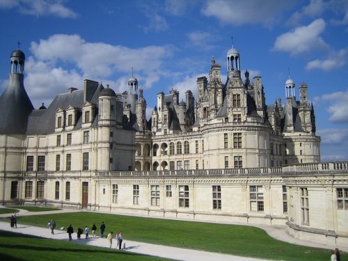 日帰りロワール古城めぐり』ロワールの古城周辺(フランス)の旅行