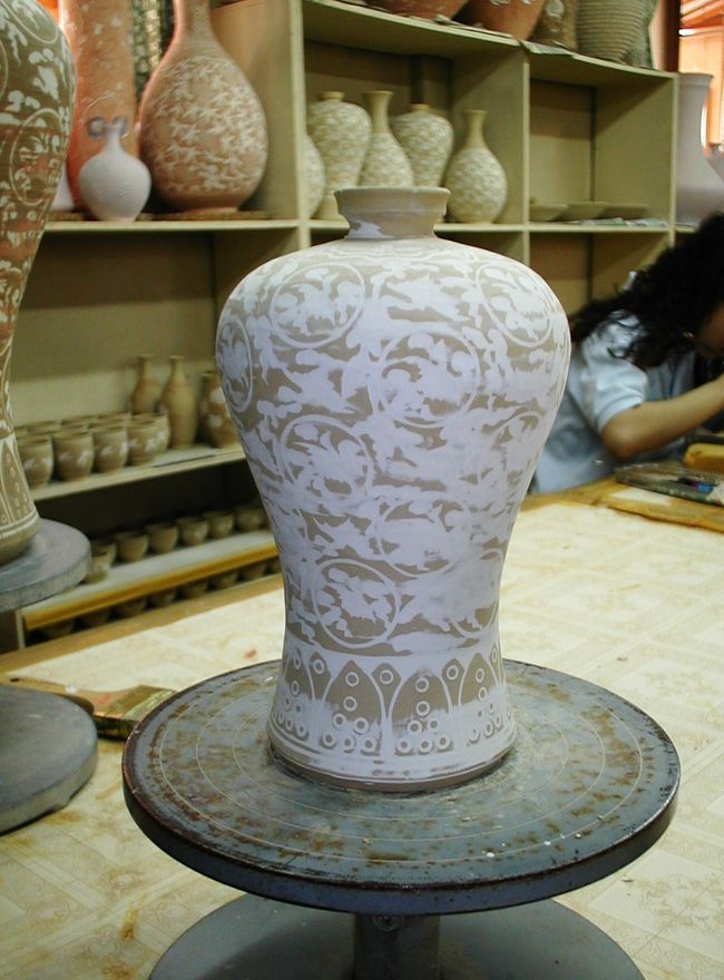 2001春、韓国紀行9(5)：5月26日(3)慶州・仏国寺、高麗青磁窯元、古墳公園