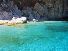 Minicrociera ゴルフォ・ディ・オロゼイ　Escursioni Spiaggia -自分で探すサルデ-ニャ、天国のビーチ