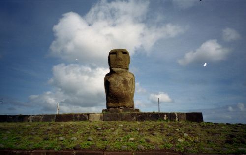 【中ページ使用感ほほなし】大きな石のモアイ 偉大なるモアイ様』イースター島(チリ)の旅行記・ブログ by toro