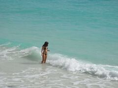 【お出掛け、お出掛け】やっぱりここで、海水浴。Cancun Ⅳ その②