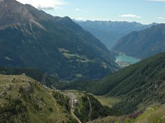絶景を求めてスイス一周その１３～サンモリッツ／ラーゴビアンコ、アルプグリュム（前編）