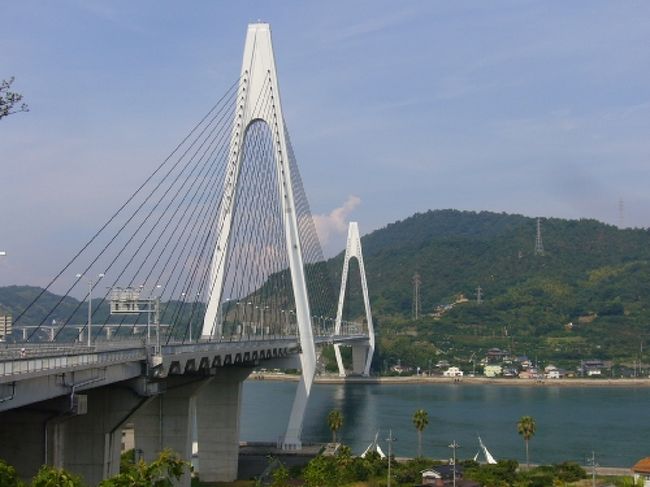 さて 今夜の宿泊地である 因島へと向かいます。<br />ここまで来たら 旅の ３／４ 位になります。<br />それでは 因島+αの 旅を お楽しみください。<br /><br />